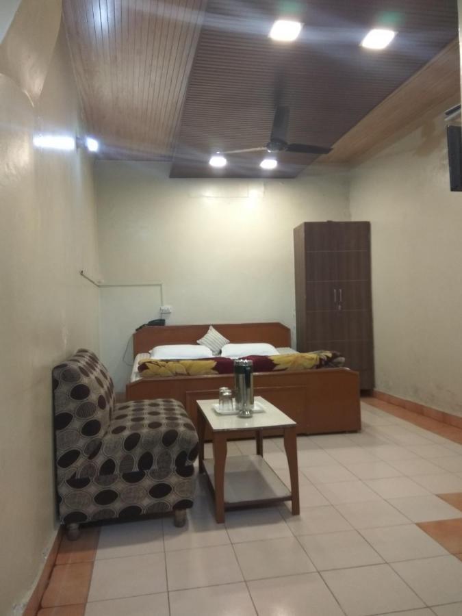 Hotel Palace Amritsar Eksteriør bilde